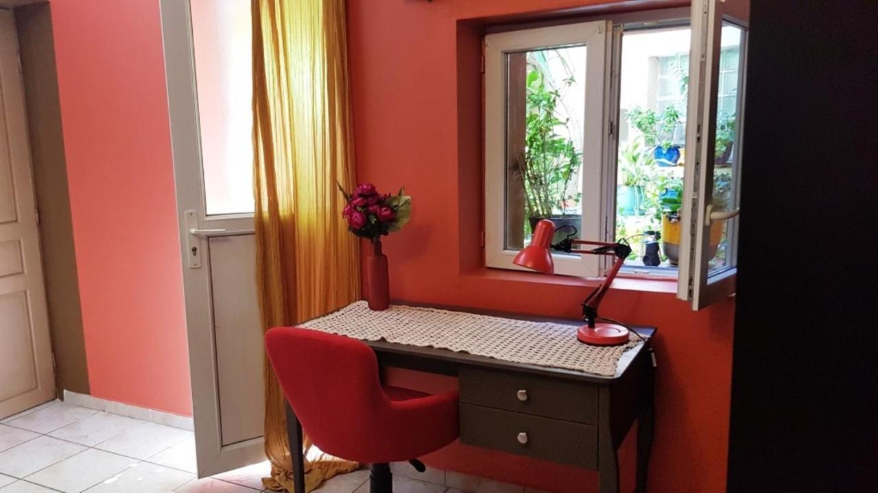 נים Petit Patio En Centre Ville מראה חיצוני תמונה